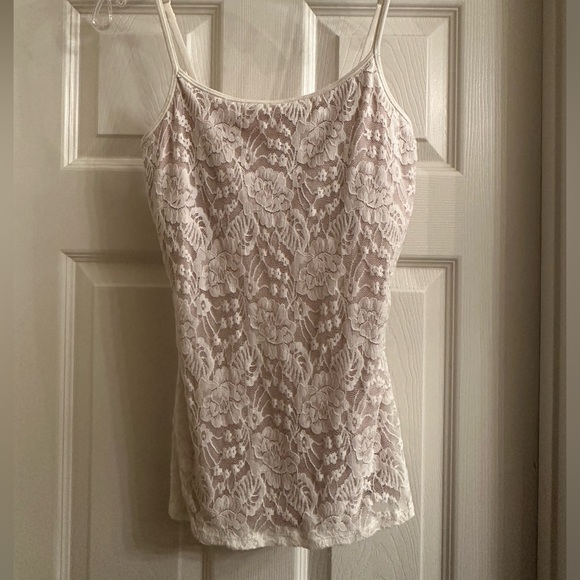 Express Best Loved Cami w/Built-In Bra! - Picture 7 of 12
